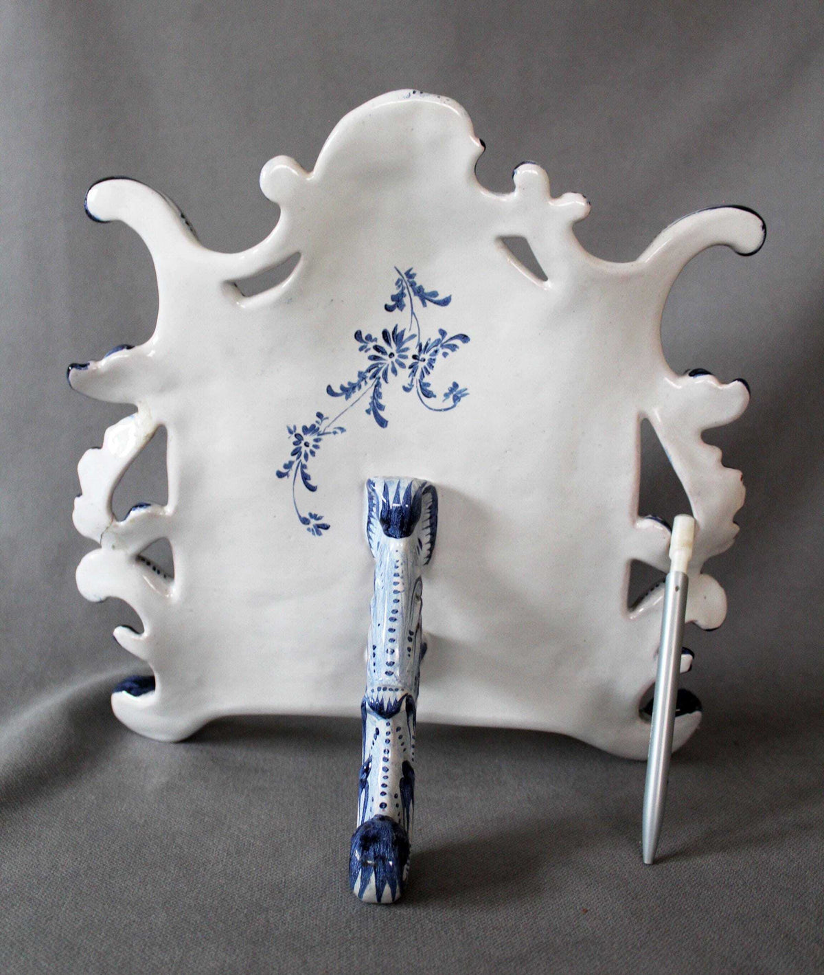 LETTER RACK