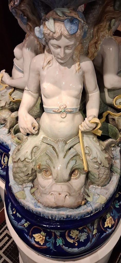 FONTAINE