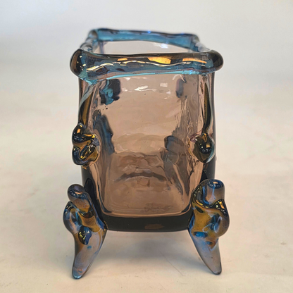 Jardinière d'Auguste Jean, verre émaillé polychrome, fumé, métallisé, tréport, quadripode, collection Philippe Olland, vue de côté