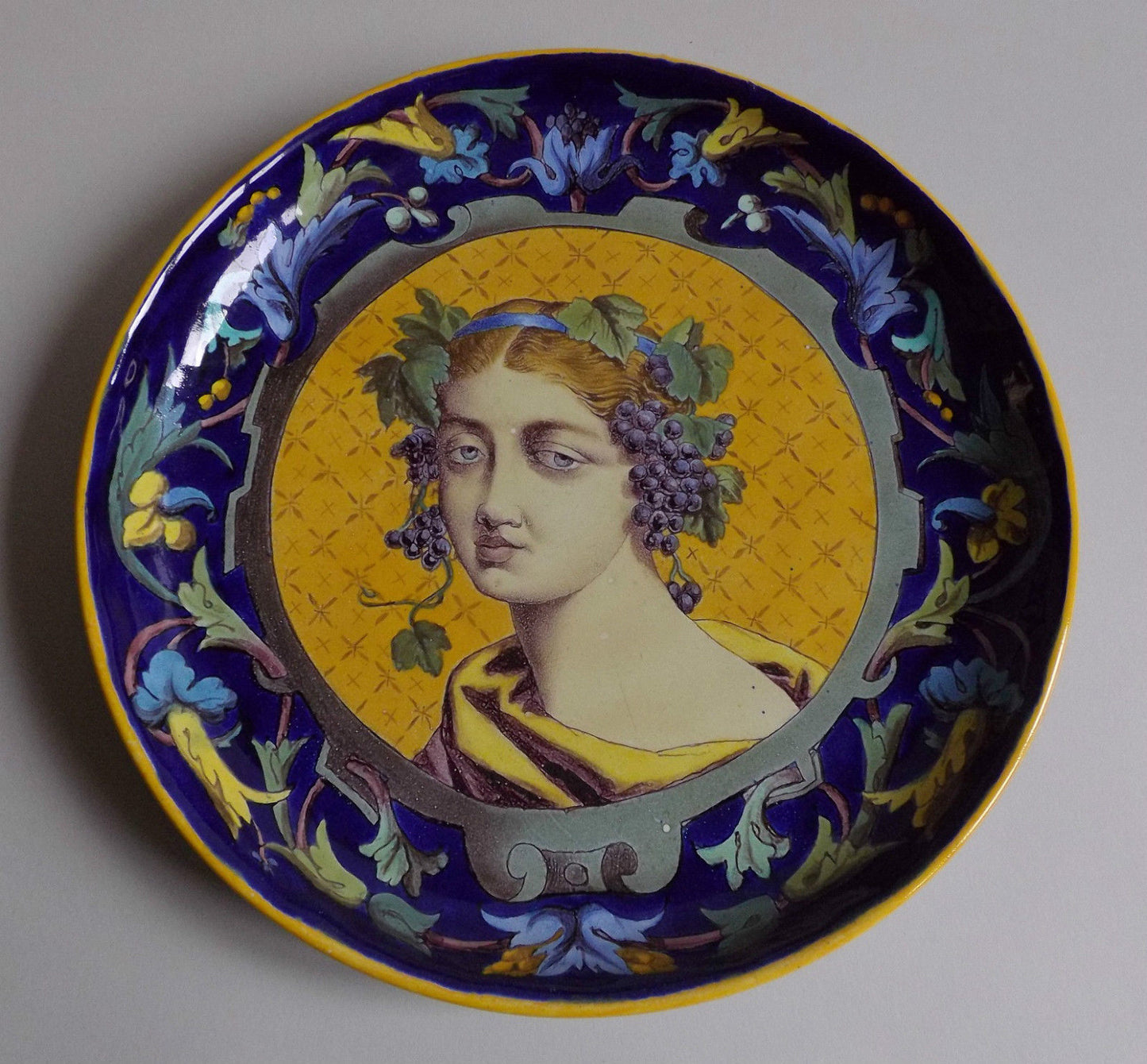 PAIRE ASSIETTES