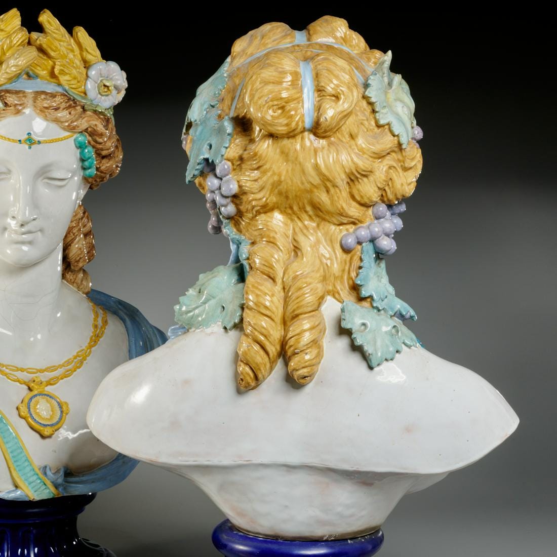 PAIRE DE BUSTES DES SAISONS