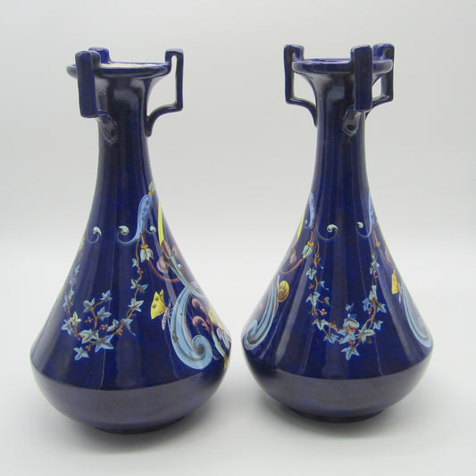PAIRE DE VASES