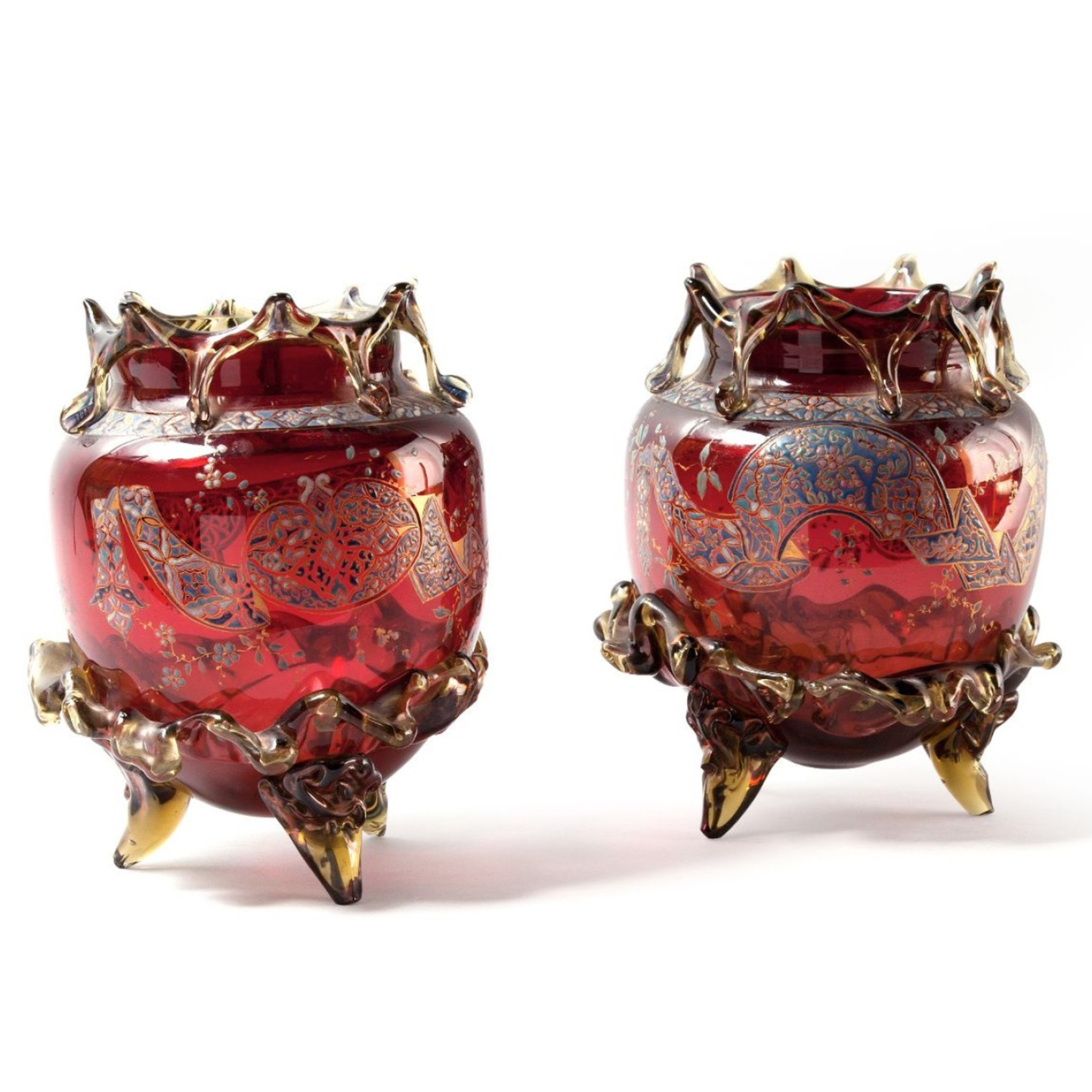 PAIRE DE VASES
